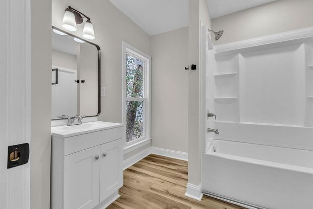 2816 Lafayette Street, St Joseph, MO 64507