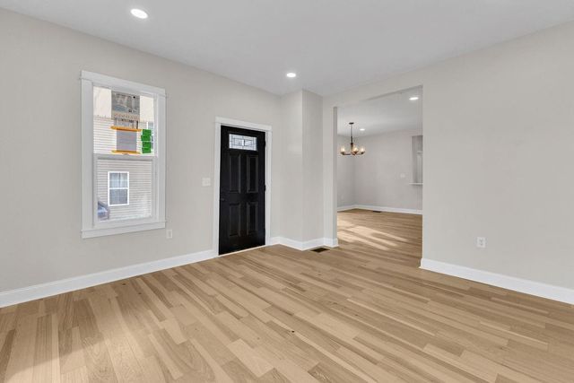 2816 Lafayette Street, St Joseph, MO 64507