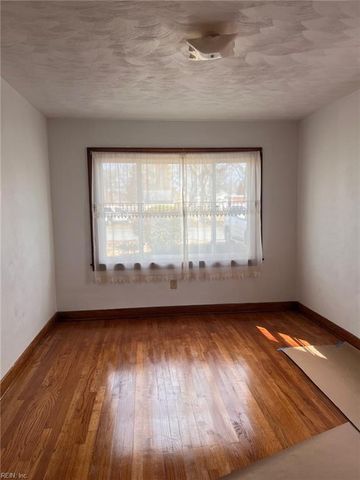 605 Jefferson ST, Suffolk, VA 23434