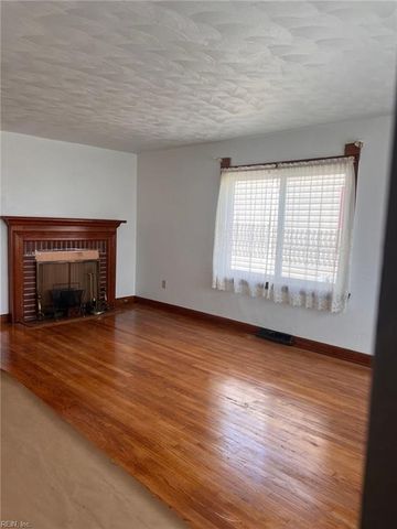 605 Jefferson ST, Suffolk, VA 23434