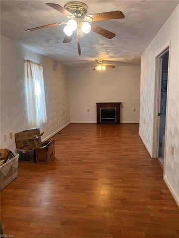 605 Jefferson ST, Suffolk, VA 23434