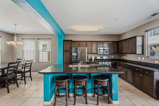 7374 E Giavanna Avenue, Fresno, CA 93737