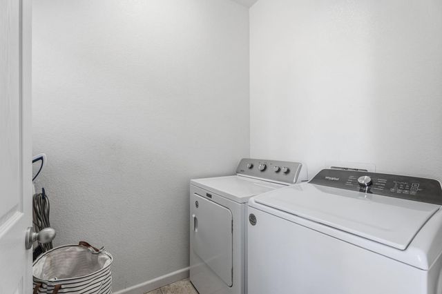 7374 E Giavanna Avenue, Fresno, CA 93737