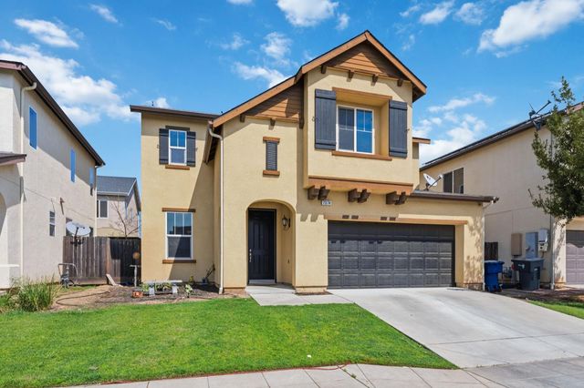 7374 E Giavanna Avenue, Fresno, CA 93737