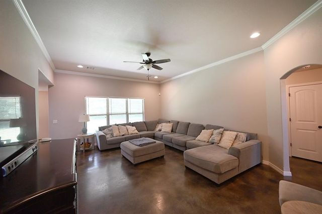 204 N Boardwalk Street, Stillwater, OK 74075