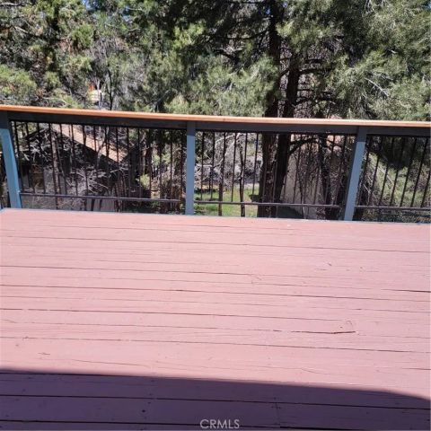221 Imperial, Sugarloaf, CA 92386