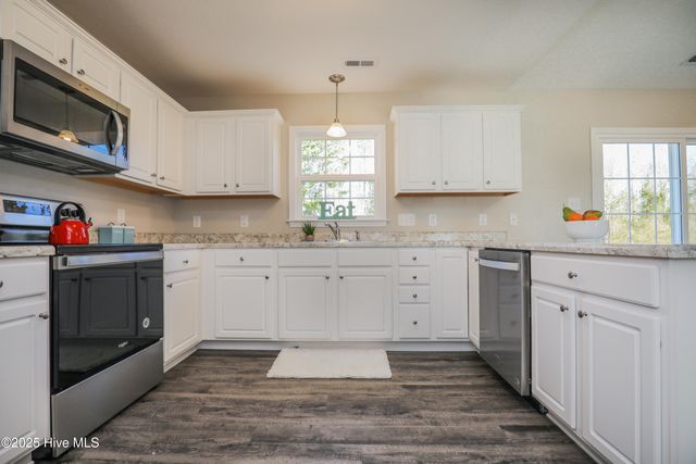 126 Buckskin Drive, Pollocksville, NC 28573