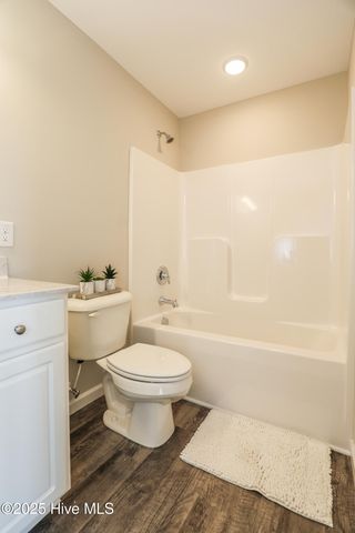 126 Buckskin Drive, Pollocksville, NC 28573