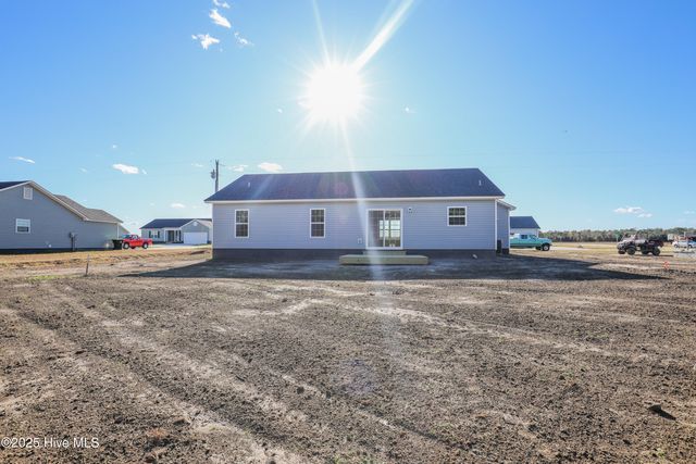 126 Buckskin Drive, Pollocksville, NC 28573