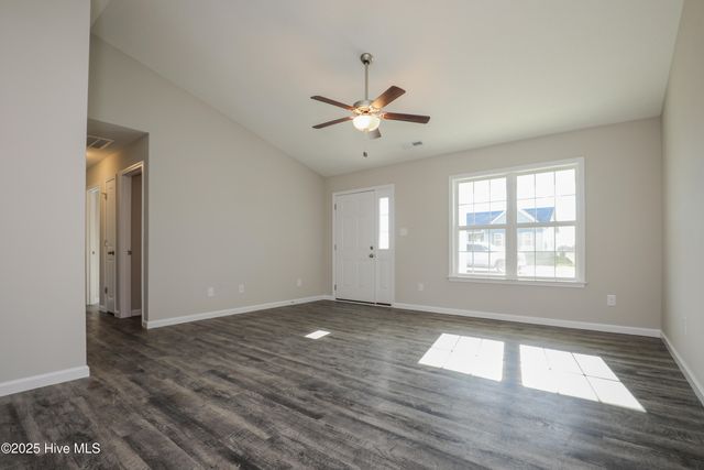 126 Buckskin Drive, Pollocksville, NC 28573