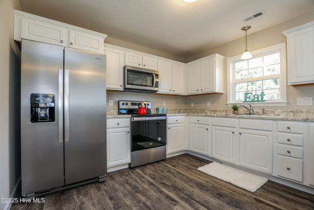 126 Buckskin Drive, Pollocksville, NC 28573