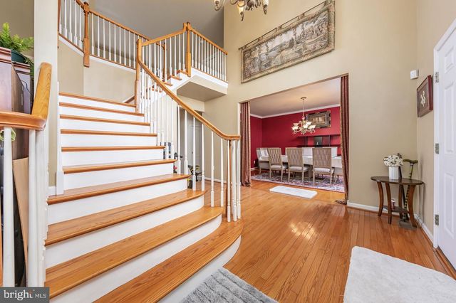 10 MORNING GLORY CIR, Mullica Hill, NJ 08062