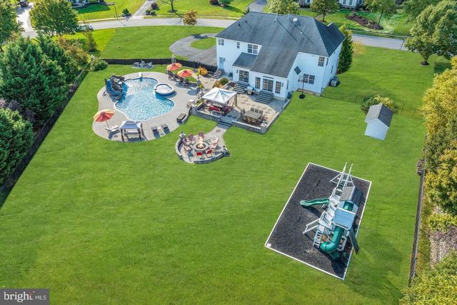 10 MORNING GLORY CIR, Mullica Hill, NJ 08062