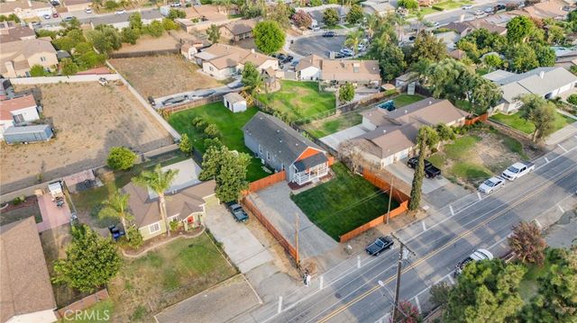 10803 Larch, Bloomington, CA 92316