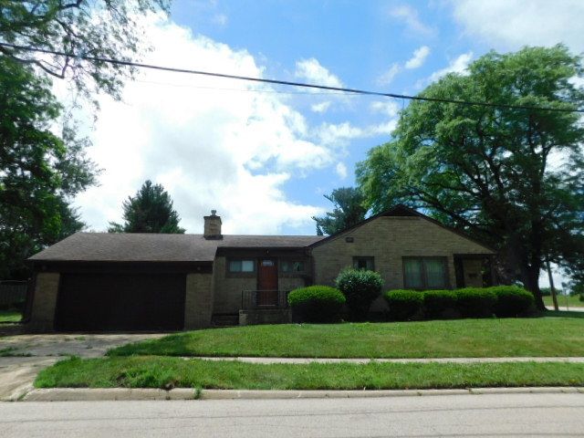 1421 Parkview Avenue, Rockford, IL 61107