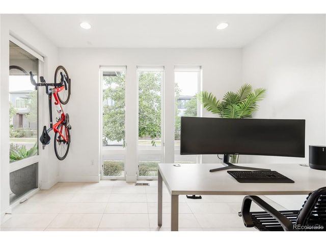 8233 Beekman Pl, Denver, CO 80238
