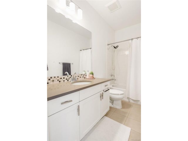 8233 Beekman Pl, Denver, CO 80238