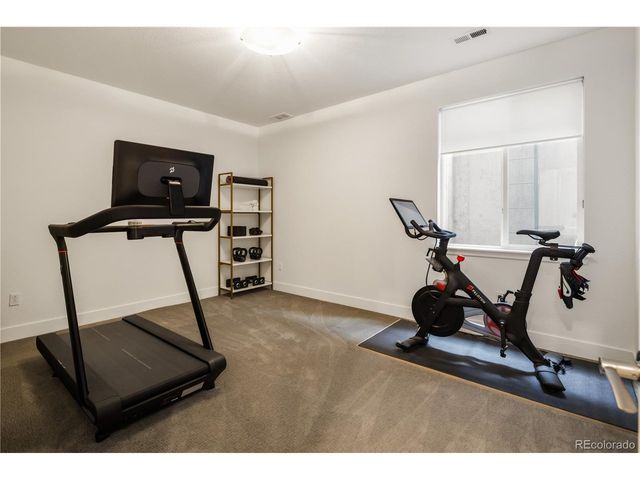 8233 Beekman Pl, Denver, CO 80238