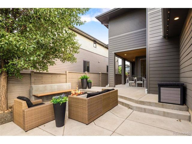 8233 Beekman Pl, Denver, CO 80238