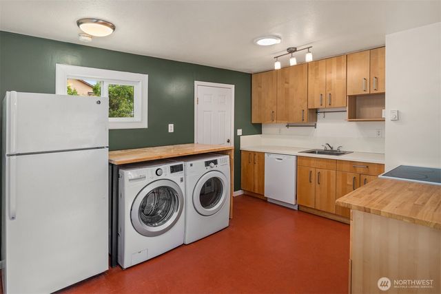 3010 S Andover Street, Seattle, WA 98108