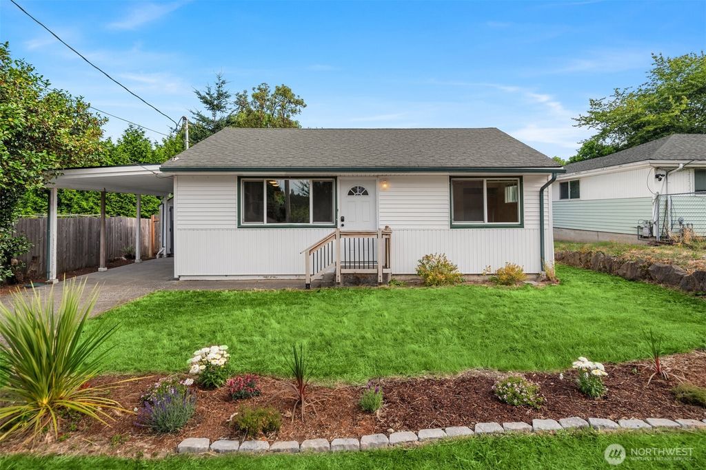 3010 S Andover Street, Seattle, WA 98108