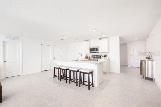 21239 WYNYARD AVENUE, Port Charlotte, FL 33954