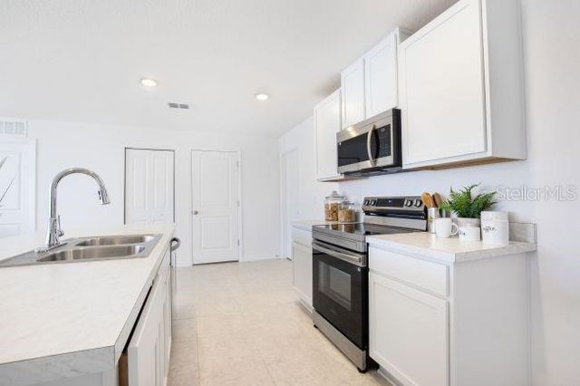 21239 WYNYARD AVENUE, Port Charlotte, FL 33954