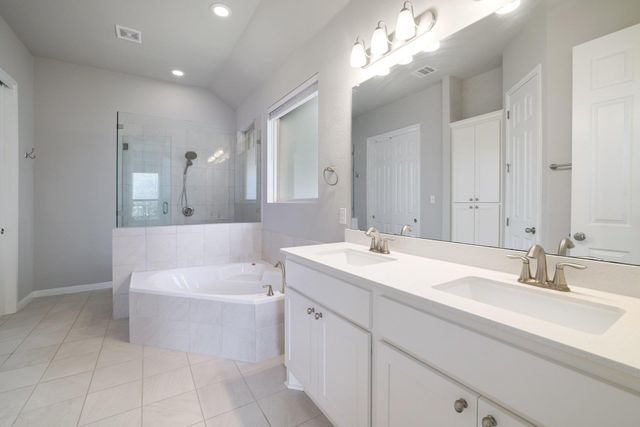 724 Kingston PL, Cedar Park, TX 78613