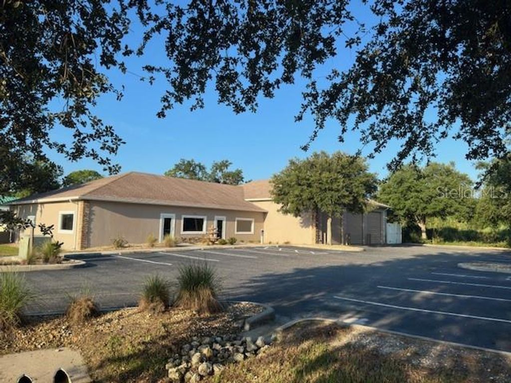 718 60TH STREET COURT E, BRADENTON, FL 34208 — exterior
