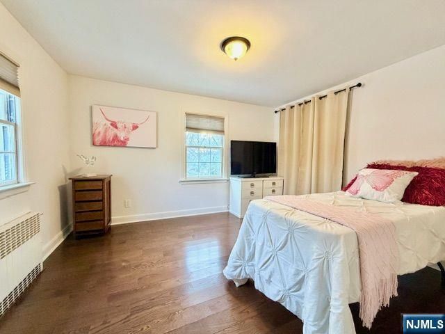 355 Kensington Drive, Ridgewood, NJ 07450