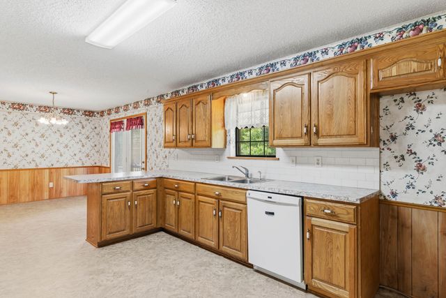 2001 Mt. Pleasant, Hallsville, TX 75650