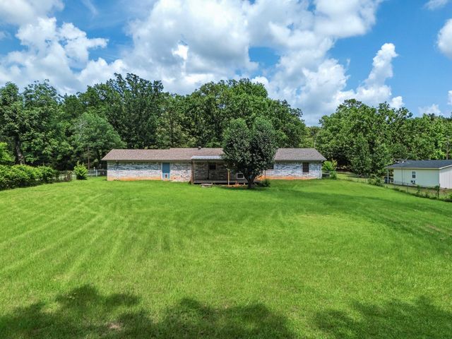 2001 Mt. Pleasant, Hallsville, TX 75650