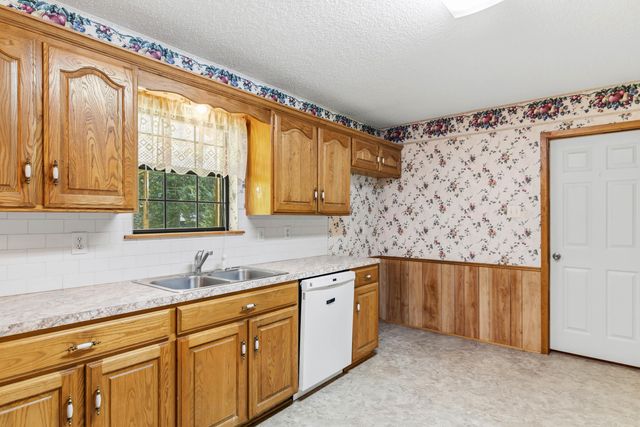 2001 Mt. Pleasant, Hallsville, TX 75650