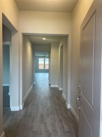 1149 Croxley Way, Fort Worth, TX 76247