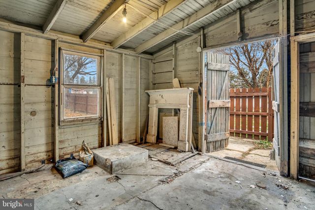 27 S SPRING GARDEN ST, Carlisle, PA 17013