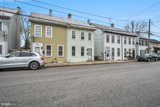 27 S SPRING GARDEN ST, Carlisle, PA 17013