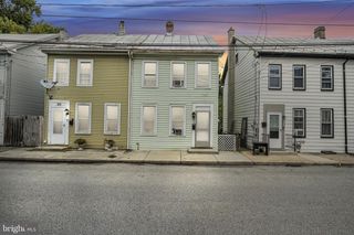 27 S SPRING GARDEN ST, Carlisle, PA 17013