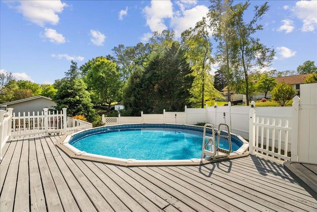 2609 E Hillview Drive, Dalton, GA 30721