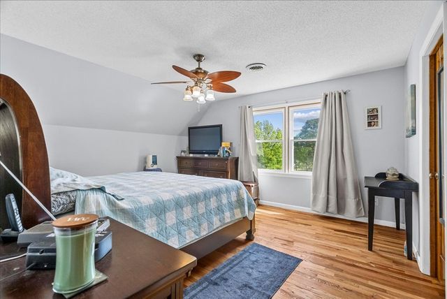 2609 E Hillview Drive, Dalton, GA 30721