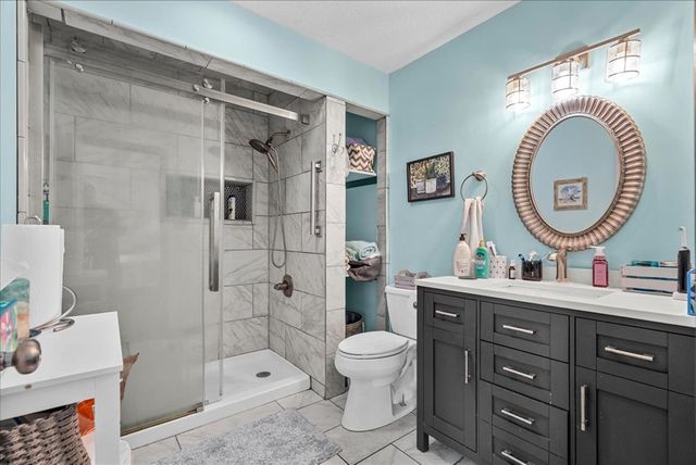 2609 E Hillview Drive, Dalton, GA 30721