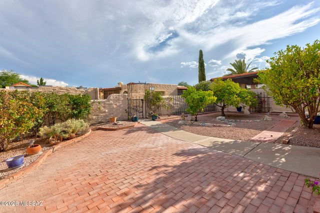 1143 W Calle Excelso, Green Valley, AZ 85614