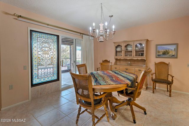 1143 W Calle Excelso, Green Valley, AZ 85614