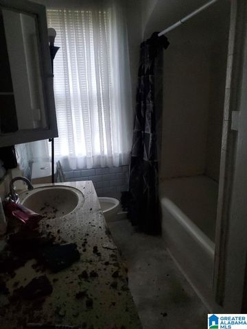 8110 RUGBY AVENUE, Birmingham, AL 35206