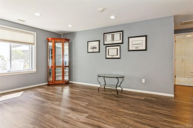 383 Birchwood Road, Medford, NY 11763