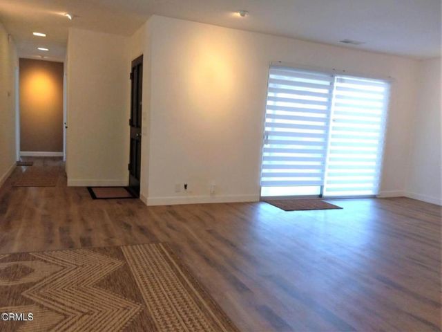 2422 Seahorse Avenue, Ventura, CA 93001