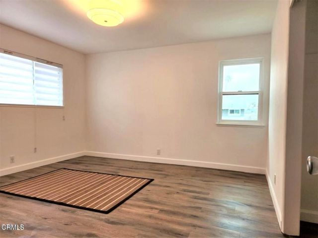 2422 Seahorse Avenue, Ventura, CA 93001
