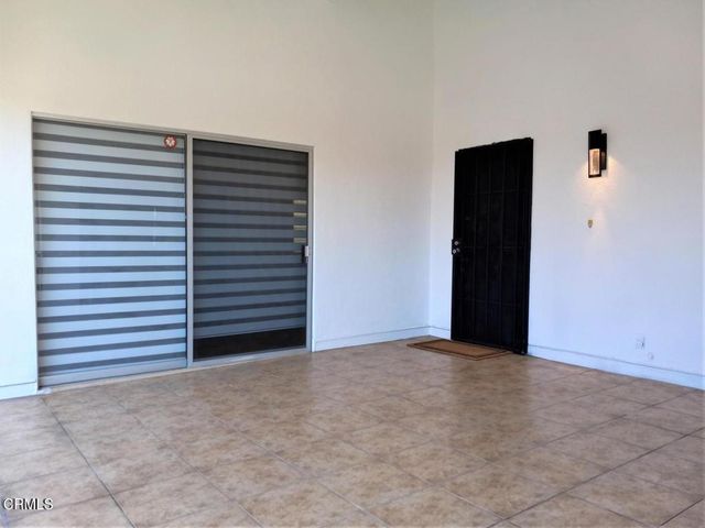 2422 Seahorse Avenue, Ventura, CA 93001