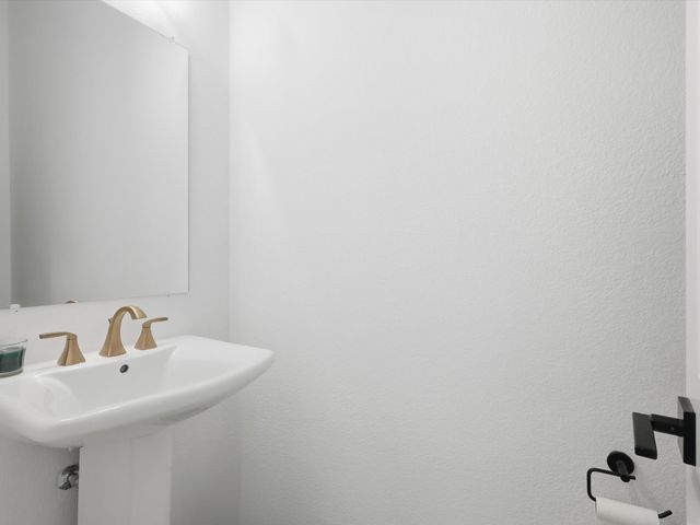 4340 Henderson Avenue, North Richland Hills, TX 76180