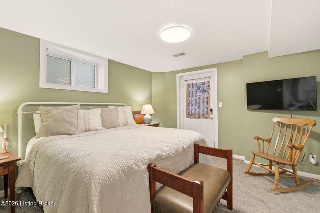 304 Stilz Ave, Louisville, KY 40206