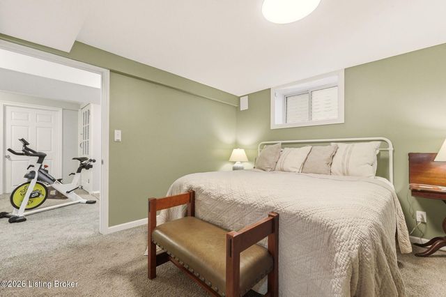 304 Stilz Ave, Louisville, KY 40206